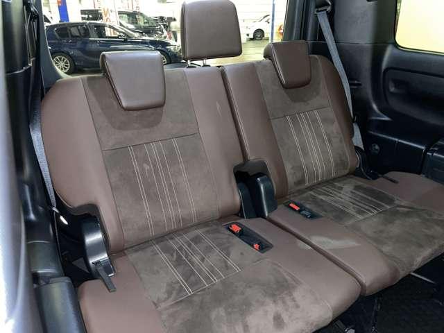 エスクァイア ハイブリッドGi プレミアムパッケージ 禁煙車/セーフティセンス/純正12.1インチフリップタウンモニター/フルセグ付9インチTコネクトSDナビ/DVD再生可/Bluetooth対応/バックカメラ/純正AW/ヒーター付合皮コンビシート/(23枚目)