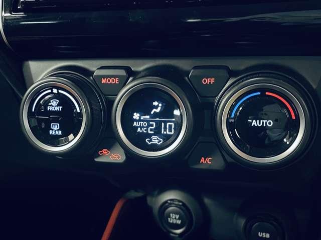 スイフトスポーツ ベースグレード 6MT 5MT/セーフティサポート/アダブティブクルーズコントロール/全方位モニター/フルセグ付純正8インチナビ/DVD再生可/Bluetooth/BSM/ブラックルーフ/純正17AW/LEDヘッドランプ/(16枚目)