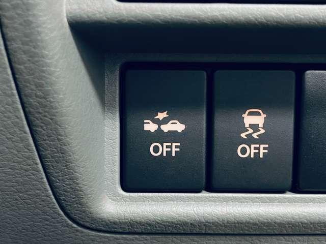 「エマージェンシーブレーキ」　前方の自動車等をカメラやレーダーなどで検知し、衝突するおそれがある場合には、警報やブレーキ力制御により衝突回避操作を補助します♪