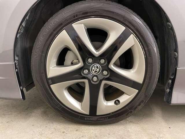 プリウス Ｓツーリングセレクション　禁煙車／セーフティセンス／アダブティブクルーズコントロール／フルセグ付ＴコネクトＳＤナビ／走行中ＴＶ／ＤＶＤ視聴可／Ｂｌｕｅｔｏｏｔｈ対応／バックカメラ／モデリスタアンダーエアロ／クリアランスソナー／（31枚目）