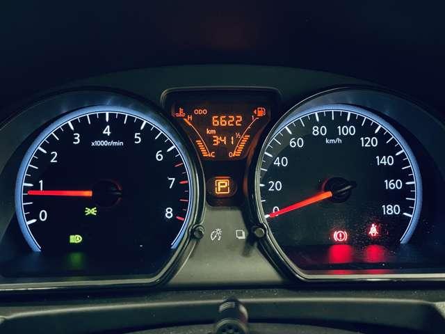 ノート Ｘ　禁煙車／エマージェンシーブレーキ／アラウンドビューモニター／ワンセグ付カロッツェリアナビ／ＤＶＤ再生可／Ｂｌｕｅｔｏｏｔｈ対応／アイドリングストップ／インテリジェントキー／オートライト／ＥＴＣ／（14枚目）