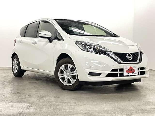 ノート Ｘ　禁煙車／エマージェンシーブレーキ／アラウンドビューモニター／ワンセグ付カロッツェリアナビ／ＤＶＤ再生可／Ｂｌｕｅｔｏｏｔｈ対応／アイドリングストップ／インテリジェントキー／オートライト／ＥＴＣ／（22枚目）