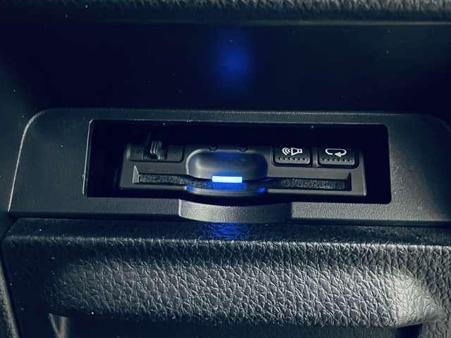 ヴォクシー 2.0X 7名 フルセグ付アルパイン11インチメモリーナビ&10.1インチFDM!DVD再生可!BLUETOOTH!バックモニター!アイドリングストップ!パワスラ!フレーダーマウスF&Rエアロバン(12枚目)