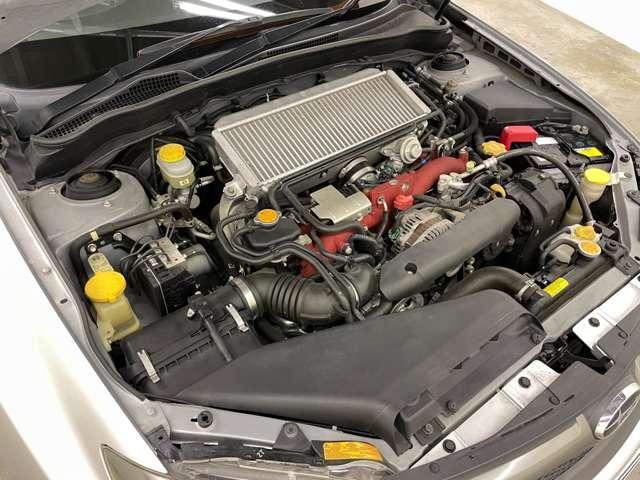 インプレッサ WRX STi 禁煙車!6速マニュアル!EJ20ターボエンジン!純正18インチアルミホイール!純正HDDナビ!ブーストメーター!ETC!スマートキー!ディスチャージヘッドライト!フォグ!ウインカーミラー!(5枚目)