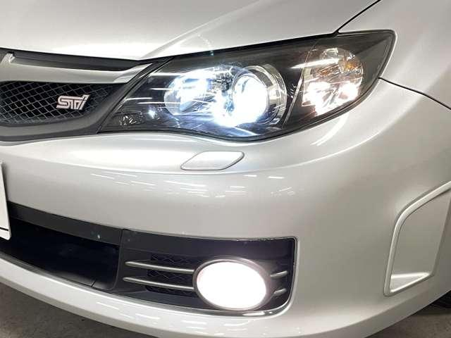 インプレッサ WRX STi 禁煙車!6速マニュアル!EJ20ターボエンジン!純正18インチアルミホイール!純正HDDナビ!ブーストメーター!ETC!スマートキー!ディスチャージヘッドライト!フォグ!ウインカーミラー!(22枚目)