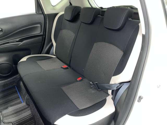 ノート e-パワー X フルセグ付純正ナビ!走行中TV/DVD視聴可!BT!アラウンドビューモニター!エマージェンシーブレーキ!LDW!純正AW!LEDヘッドライト!ウィンカーミラー!オートライト!インテ(18枚目)