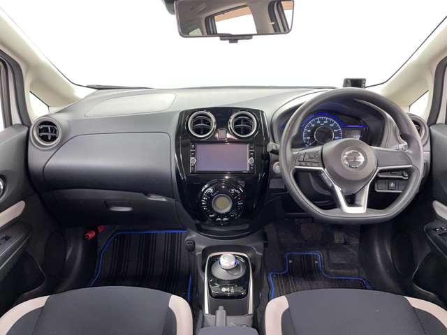 ノート e-パワー X フルセグ付純正ナビ!走行中TV/DVD視聴可!BT!アラウンドビューモニター!エマージェンシーブレーキ!LDW!純正AW!LEDヘッドライト!ウィンカーミラー!オートライト!インテ(19枚目)