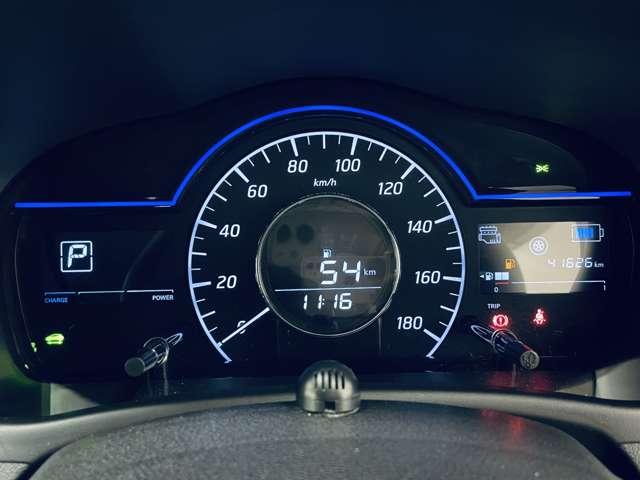 ノート e-パワー X フルセグ付純正ナビ!走行中TV/DVD視聴可!BT!アラウンドビューモニター!エマージェンシーブレーキ!LDW!純正AW!LEDヘッドライト!ウィンカーミラー!オートライト!インテ(20枚目)