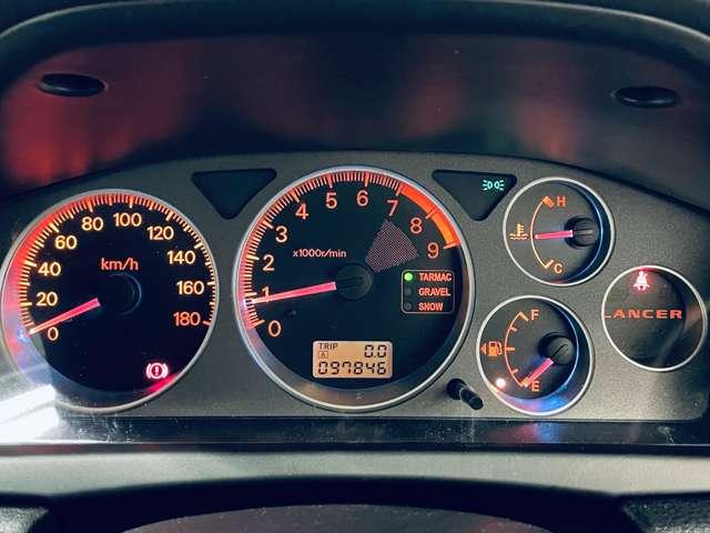 「メーター」視認性の良いメーター類です。入庫時の走行距離を表示しています。