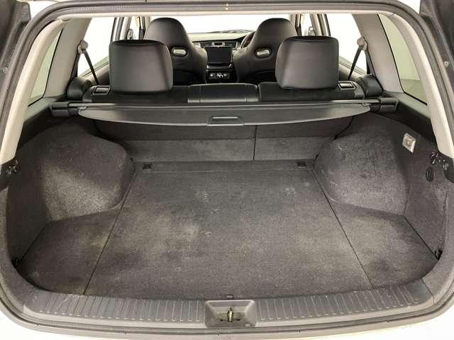 「ラゲッジスペース」これだけの容量を確保！何でも載せて下さい♪