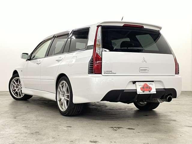 今度の週末は店舗に遊びに来ませんか？キッズルームも完備のため、ご家族でごゆっくり展示車をご覧いただけます！！