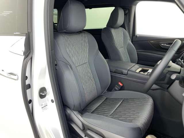 アルファード X フルセグ付9.8インチTコネクトナビ!BT!パノラミックビューM!セーフティセンス!両側パワスラ!ユニバーサルステップ!純正17インチAW!革巻ステアリング!Rクルコン!LEDヘッ(18枚目)