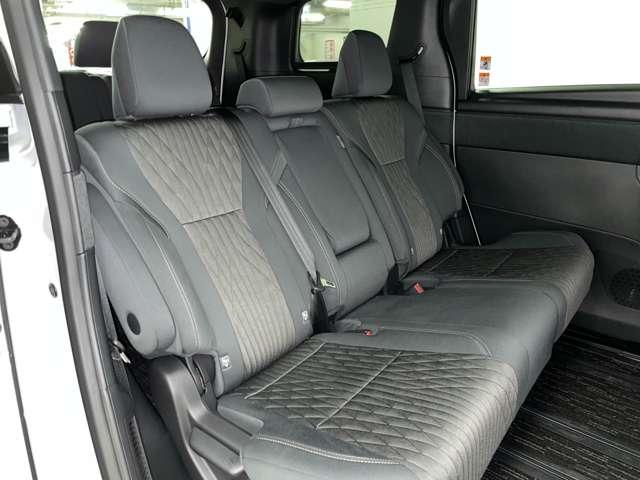 アルファード X フルセグ付9.8インチTコネクトナビ!BT!パノラミックビューM!セーフティセンス!両側パワスラ!ユニバーサルステップ!純正17インチAW!革巻ステアリング!Rクルコン!LEDヘッ(20枚目)