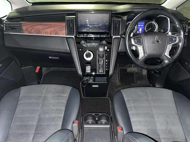 デリカD:5 ジャスパー フルセグ付純正OPナビ!DVD再生可!BT!マルチアラウンドM!Eアシスト!AS&G!両側パワスラ!純正18インチAW!合皮コンビシート!シートリフター!革巻ステアリング!パドルシ(7枚目)