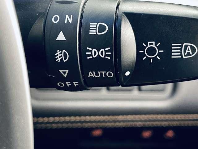 デリカD:5 ジャスパー フルセグ付純正OPナビ!DVD再生可!BT!マルチアラウンドM!Eアシスト!AS&G!両側パワスラ!純正18インチAW!合皮コンビシート!シートリフター!革巻ステアリング!パドルシ(13枚目)