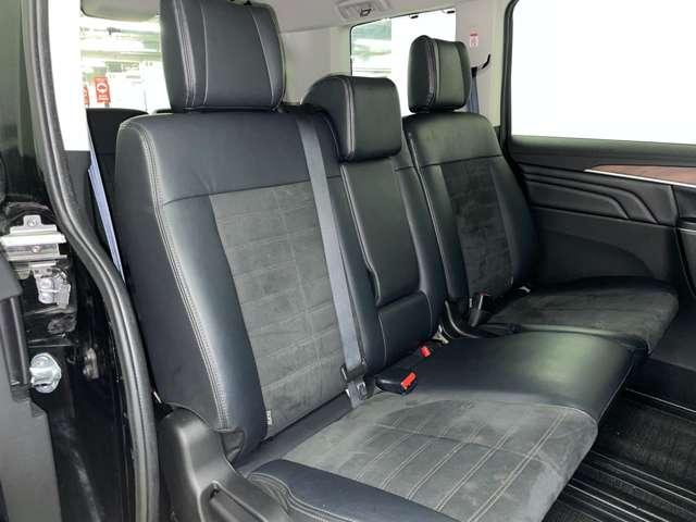 デリカD:5 ジャスパー フルセグ付純正OPナビ!DVD再生可!BT!マルチアラウンドM!Eアシスト!AS&G!両側パワスラ!純正18インチAW!合皮コンビシート!シートリフター!革巻ステアリング!パドルシ(21枚目)