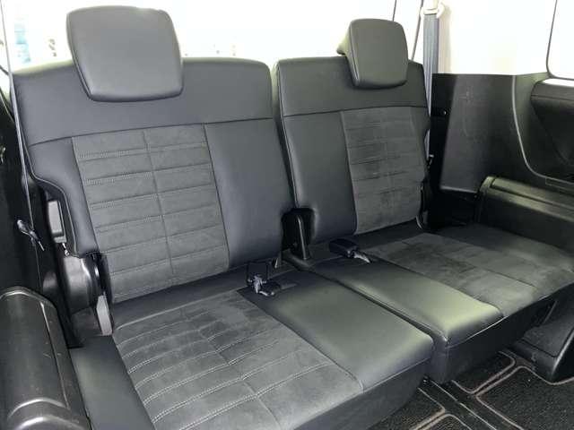 デリカD:5 ジャスパー フルセグ付純正OPナビ!DVD再生可!BT!マルチアラウンドM!Eアシスト!AS&G!両側パワスラ!純正18インチAW!合皮コンビシート!シートリフター!革巻ステアリング!パドルシ(22枚目)