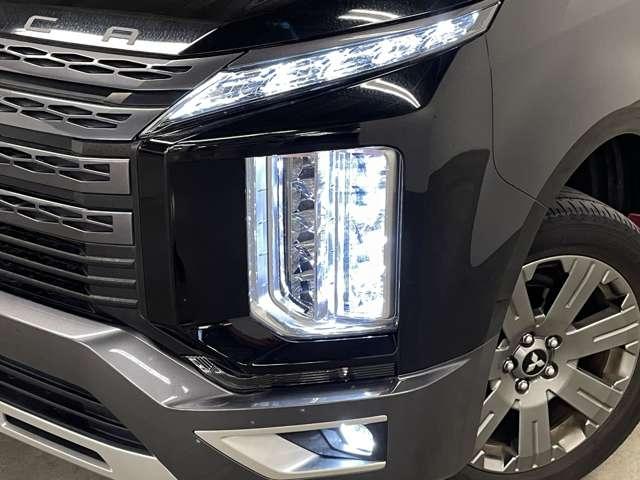 デリカD:5 ジャスパー フルセグ付純正OPナビ!DVD再生可!BT!マルチアラウンドM!Eアシスト!AS&G!両側パワスラ!純正18インチAW!合皮コンビシート!シートリフター!革巻ステアリング!パドルシ(24枚目)