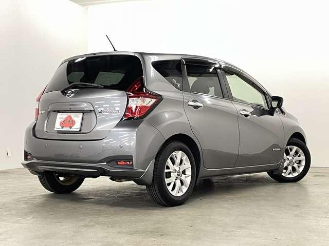 ノート e-パワー X フルセグ付純正ナビ!DVD再生可!BLUETOOTH!アラウンドビューモニター!インテリジェントエマージェンシーブレーキ!純正AW!LEDヘッドランプ!ウインカーミラー!インテリジ(6枚目)