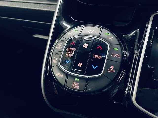 ヴォクシー ＺＳ　煌ＩＩ　フルセグ付純正１０．５インチＳＤナビ＆１２．１インチＦＤＭ！ＤＶＤ再生可！ＢＴ！バックガイドモニター！セーフティセンス！アイドリングストップ！両側パワスラ！純正ＡＷ！禁煙車！（23枚目）