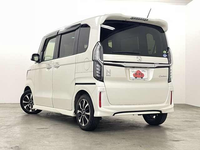 N-BOXカスタム G・Lホンダセンシング フルセグ付ストラーダSDナビ!走行中TV/DVD視聴可!BT!バックカメラ!ホンダセンシング!ACC!LKAS!アイドリングストップ!パワースライドドア!純正AW!LEDヘッド!(27枚目)