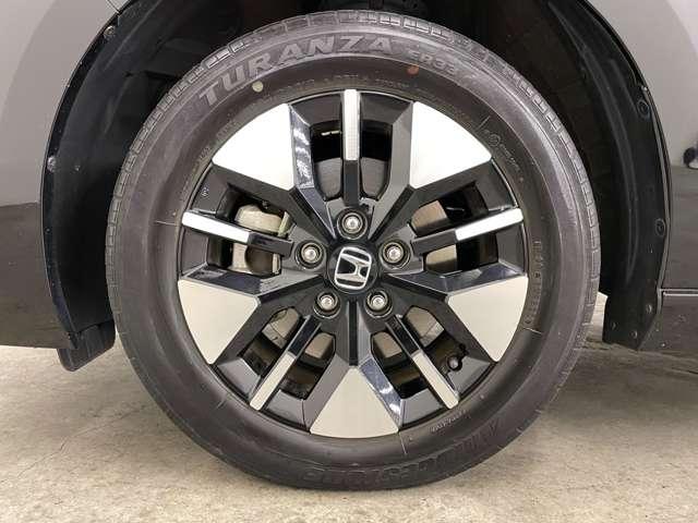 ステップワゴン e:HEVエアー フルセグ付9インチGATHERSナビ!走行中TV/DVD視聴可!BT!バックカメラ!純正15.6インチFDM!ホンダセンシング!ACC!LKAS!両側パワスラ!純正AW!(25枚目)