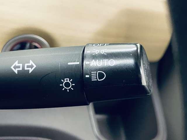 フリードハイブリッド ハイブリッド・Gホンダセンシング フルセグ付ギャザーズ9インチインターナビ!DVD再生可!BLUETOOTH!バック&フロントモニター!ホンダセンシング!両側パワスラ!LEDヘッドランプ!ウインカーミラー!(14枚目)