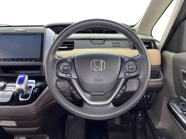 フリードハイブリッド ハイブリッド・Gホンダセンシング フルセグ付ギャザーズ9インチインターナビ!DVD再生可!BLUETOOTH!バック&フロントモニター!ホンダセンシング!両側パワスラ!LEDヘッドランプ!ウインカーミラー!(18枚目)