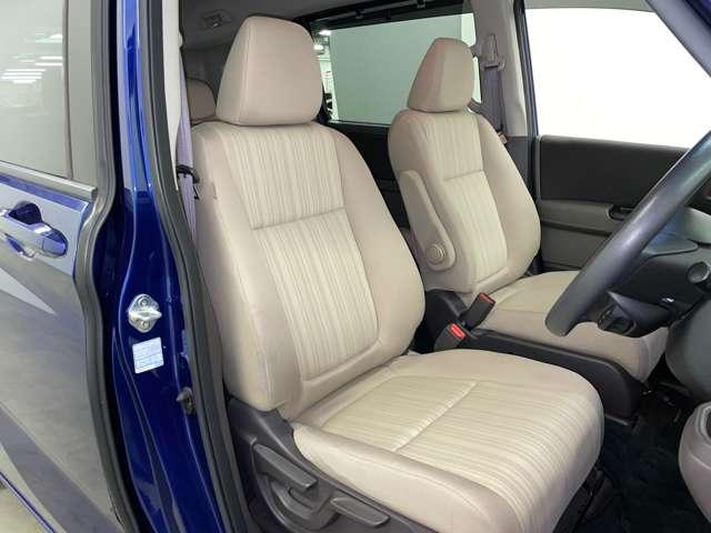 フリードハイブリッド ハイブリッド・Gホンダセンシング フルセグ付ギャザーズ9インチインターナビ!DVD再生可!BLUETOOTH!バック&フロントモニター!ホンダセンシング!両側パワスラ!LEDヘッドランプ!ウインカーミラー!(19枚目)