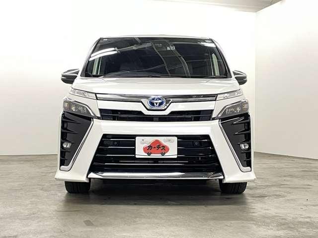 ヴォクシー ハイブリッドＺＳ　煌ＩＩＩ　フルセグ付アルパイン９インチナビ！走行中ＴＶ／ＤＶＤ視聴可！ＢＴ！バックカメラ！アルパインＦＤＭ！セーフティセンス！両側パワスラ！純正ＡＷ！ヒーター付合皮コンビシート！（27枚目）