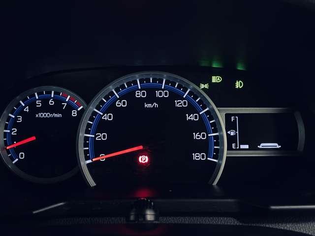 「メーター」視認性の良いメーター類です。