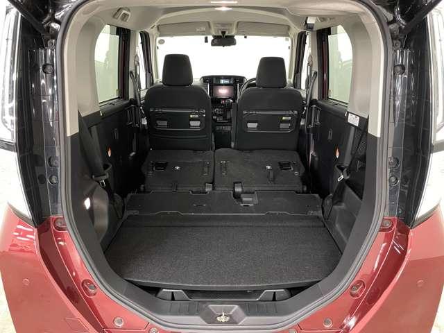 「ラゲッジスペース」これだけの容量を確保！何でも載せて下さい♪