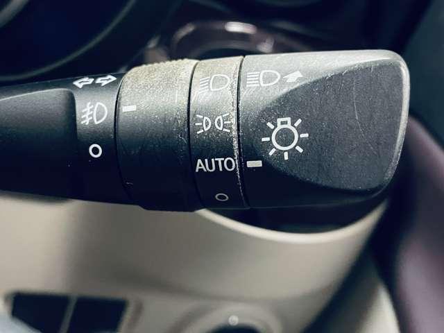 キャスト スタイルＧ　ＳＡＩＩ　フルセグ付純正ＳＤナビ！ＤＶＤ再生可！ＢＬＵＥＴＯＯＴＨ！バックモニター！スマートアシストＩＩ！エコアイドル！純正ＡＷ！ＬＥＤヘッドランプ＆ＬＥＤフォグ！革巻ステアリング！オートライト！（16枚目）