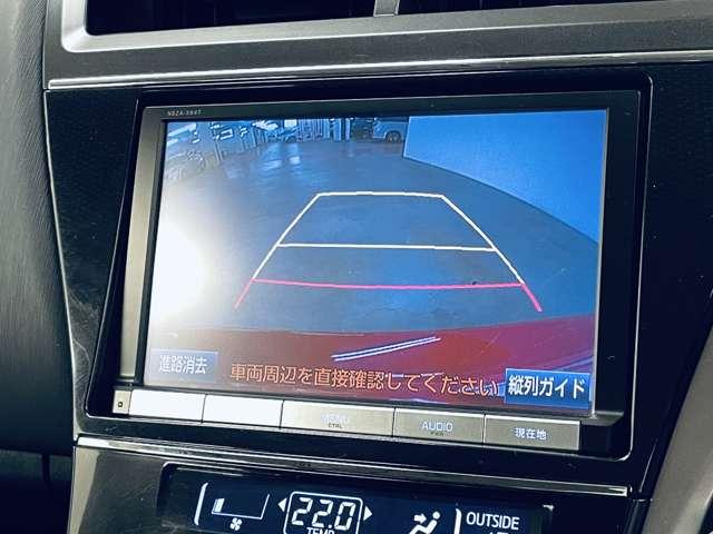 プリウスアルファ Ｓツーリングセレクション　フルセグ付純正８インチＳＤナビ！走行中ＴＶ／ＤＶＤ視聴可！ＢＴ！バックガイドモニター！純正１７インチＡＷ！リアスポイラー！革巻ステアリング！ステアリングスイッチ！シートリフター！禁煙車！（9枚目）