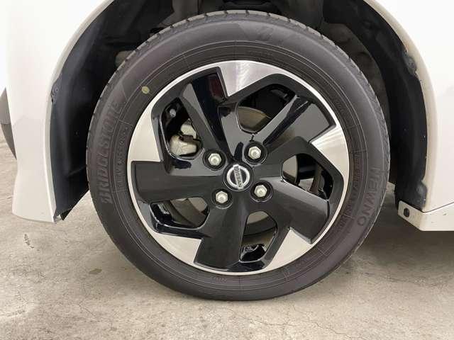 ルークス ハイウェイスター　Ｘ　プロパイロットエディション　フルセグ付純正９インチナビ！走行中ＴＶ／ＤＶＤ視聴可！ＢＴ！アラウンドビューモニター！プロパイロット！エマージェンシーブレーキ！アイドリングストップ！両側パワスラ！純正ＡＷ！禁煙車！（24枚目）