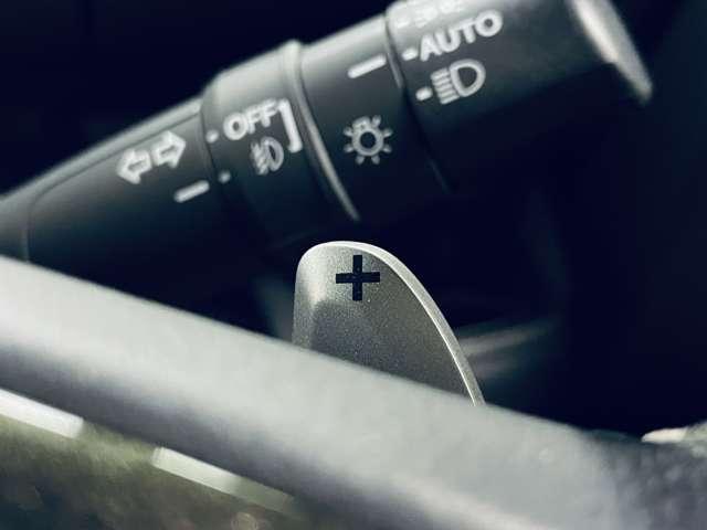 Ｎ－ＢＯＸカスタム Ｇ・Ｌターボホンダセンシング　フルセグ付８インチＧＡＴＨＥＲＳインターナビ！走行中ＴＶ／ＤＶＤ視聴可！ＢＴ！バックカメラ！ホンダセンシング！ＡＣＣ！ＬＫＡＳ！アイドリングストップ！両側パワスラ！純正１５インチＡＷ！（12枚目）