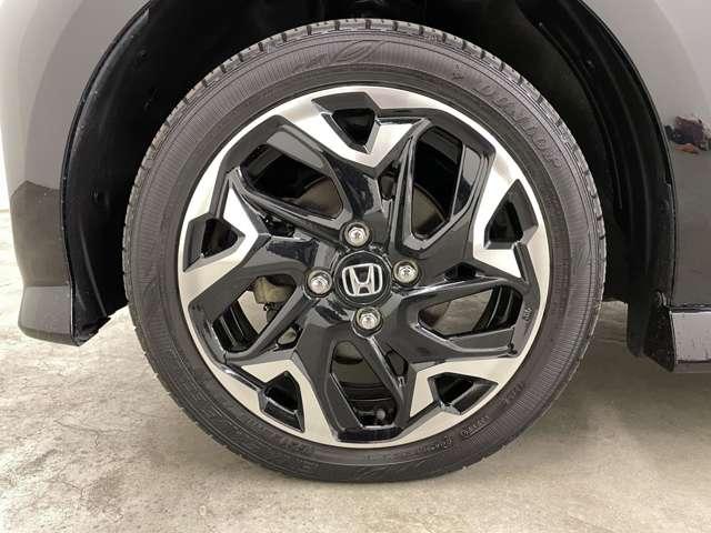 Ｎ－ＢＯＸカスタム Ｇ・Ｌターボホンダセンシング　フルセグ付８インチＧＡＴＨＥＲＳインターナビ！走行中ＴＶ／ＤＶＤ視聴可！ＢＴ！バックカメラ！ホンダセンシング！ＡＣＣ！ＬＫＡＳ！アイドリングストップ！両側パワスラ！純正１５インチＡＷ！（25枚目）