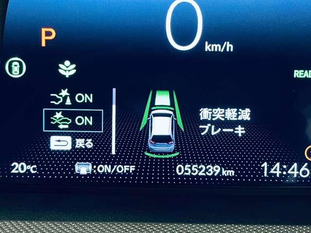 フィット ｅ：ＨＥＶネス　禁煙車！ホンダセンシング！アダプティブクルーズコントロール！フルセグ付きナビ！バックモニター！ＥＴＣ！ＬＥＤヘッドライト！オートライト！（5枚目）