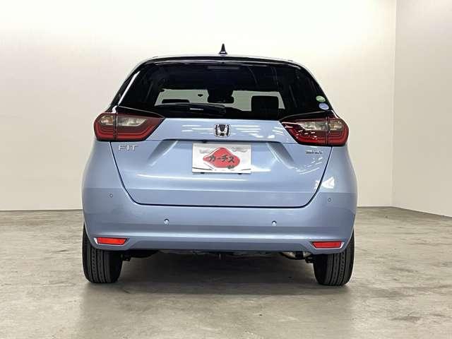 フィット ｅ：ＨＥＶネス　禁煙車！ホンダセンシング！アダプティブクルーズコントロール！フルセグ付きナビ！バックモニター！ＥＴＣ！ＬＥＤヘッドライト！オートライト！（26枚目）