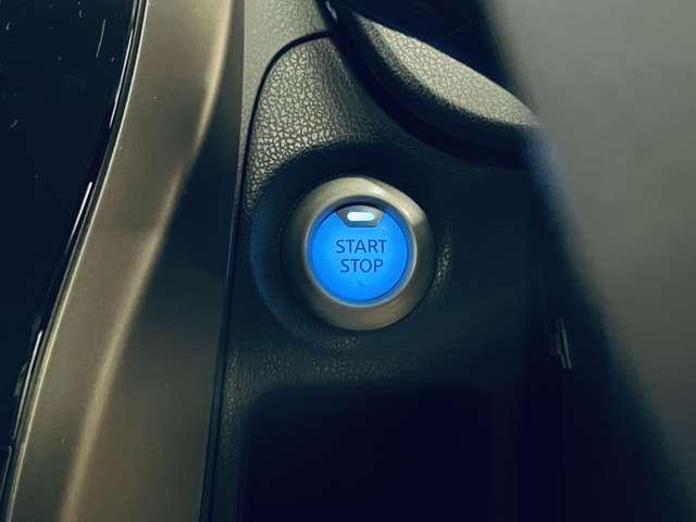 ノート ｅ－パワー　メダリスト　フルセグ付純正ナビ！ＤＶＤ＆ＢＤ再生可！アラウンドビュー＆フロントモニター！エアブレ！純正ＡＷ！ＬＥＤヘッドランプ！ウインカーミラー！Ｆ＆Ｒソナー！合皮コンビシート！革巻ステアリング！（14枚目）