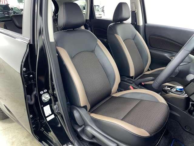 ノート ｅ－パワー　メダリスト　フルセグ付純正ナビ！ＤＶＤ＆ＢＤ再生可！アラウンドビュー＆フロントモニター！エアブレ！純正ＡＷ！ＬＥＤヘッドランプ！ウインカーミラー！Ｆ＆Ｒソナー！合皮コンビシート！革巻ステアリング！（20枚目）