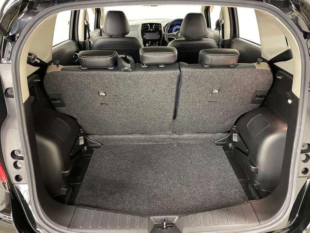 ノート ｅ－パワー　メダリスト　フルセグ付純正ナビ！ＤＶＤ＆ＢＤ再生可！アラウンドビュー＆フロントモニター！エアブレ！純正ＡＷ！ＬＥＤヘッドランプ！ウインカーミラー！Ｆ＆Ｒソナー！合皮コンビシート！革巻ステアリング！（23枚目）