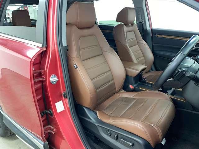 ＣＲ－Ｖハイブリッド ＥＸ・マスターピース　フルセグ付ＧＡＴＨＥＲＳインターナビ！ＤＶＤ再生可！ＢＴ！バックカメラ！ホンダセンシング！ＡＣＣ！ＬＫＡＳ！電動パノラミックサンルーフ！Ｐバックドア！純正１８インチＡＷ！ルーフレール！禁煙車！（15枚目）