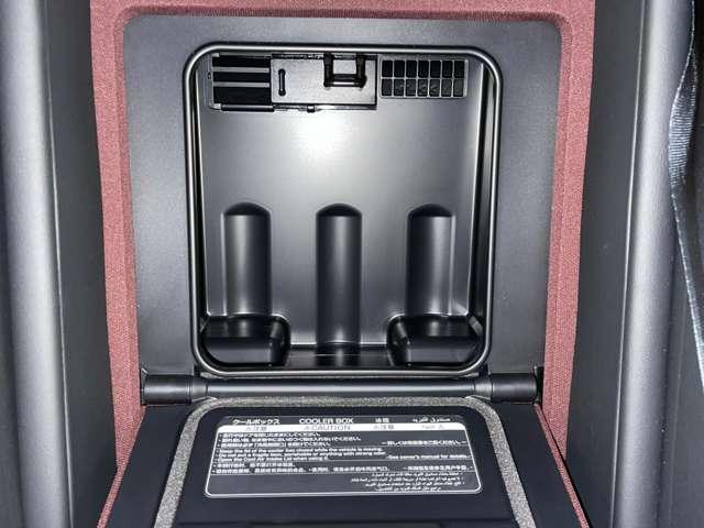 ＬＳ ＬＳ５００　エグゼクティブ　切子調カットグラス！フルセグ付１２．３インチディスプレイ！リアエンターテインメント！！セーフティシステムプラス！ムーンルーフ！レザーシート！Ｐシート＆Ｓヒーター＆ベンチレーター！ＯＰ２０インチＡＷ！（27枚目）