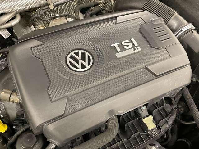 ゴルフR ベースグレード DISCOVER-PRO!フルセグTV!走行中TV/DVD視聴可!BT!プリクラッシュセーフティシステム!スタート/ストップ!パークパイロット!ADVAN-RACING19インチAW!(5枚目)