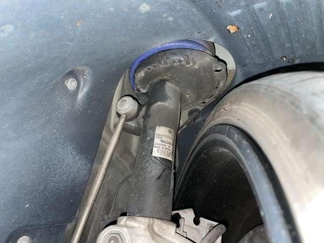 ゴルフR ベースグレード DISCOVER-PRO!フルセグTV!走行中TV/DVD視聴可!BT!プリクラッシュセーフティシステム!スタート/ストップ!パークパイロット!ADVAN-RACING19インチAW!(7枚目)