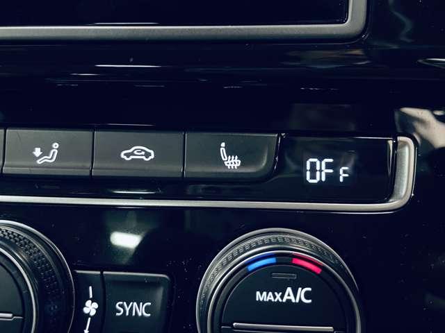 ゴルフR ベースグレード DISCOVER-PRO!フルセグTV!走行中TV/DVD視聴可!BT!プリクラッシュセーフティシステム!スタート/ストップ!パークパイロット!ADVAN-RACING19インチAW!(15枚目)