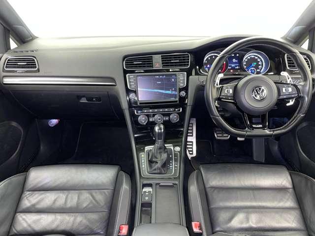 ゴルフR ベースグレード DISCOVER-PRO!フルセグTV!走行中TV/DVD視聴可!BT!プリクラッシュセーフティシステム!スタート/ストップ!パークパイロット!ADVAN-RACING19インチAW!(24枚目)