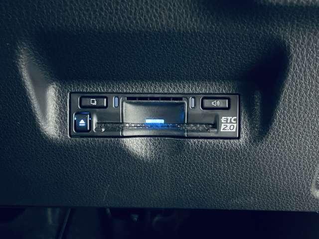 シエンタ ハイブリッドＺ　フルセグ付純正１０．５インチディスプレイオーディオ！走行中ＴＶ視聴可！ＢＴ！パノラミックビューＭ！セーフティセンス！両側パワスラ！モデリスタエアロＰ＆ＡＷ！ＢＳＭ！革巻ステアリング！禁煙車！（16枚目）