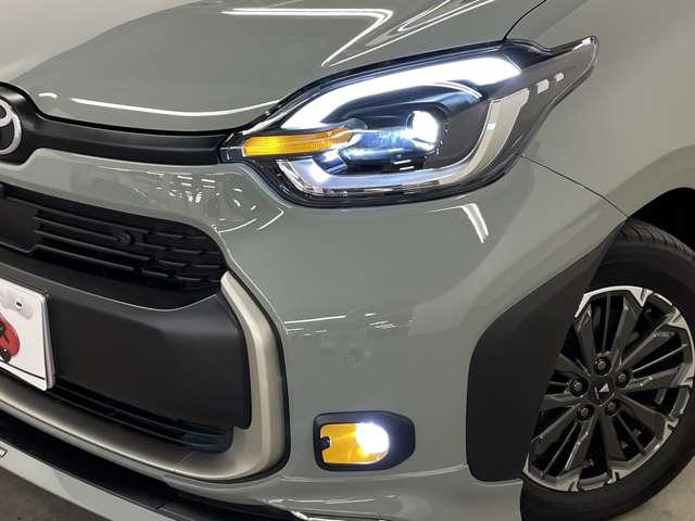 シエンタ ハイブリッドＺ　フルセグ付純正１０．５インチディスプレイオーディオ！走行中ＴＶ視聴可！ＢＴ！パノラミックビューＭ！セーフティセンス！両側パワスラ！モデリスタエアロＰ＆ＡＷ！ＢＳＭ！革巻ステアリング！禁煙車！（27枚目）